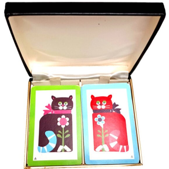 Hoyle Cat Plastic Coated Vintage Collectible Playing Cards Set w/display case - Picture 1 of 6